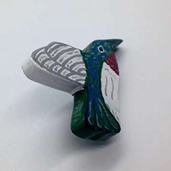 Wooden Hummingbird Pin handmade handcrafted jewelry - Picture 4 of 4